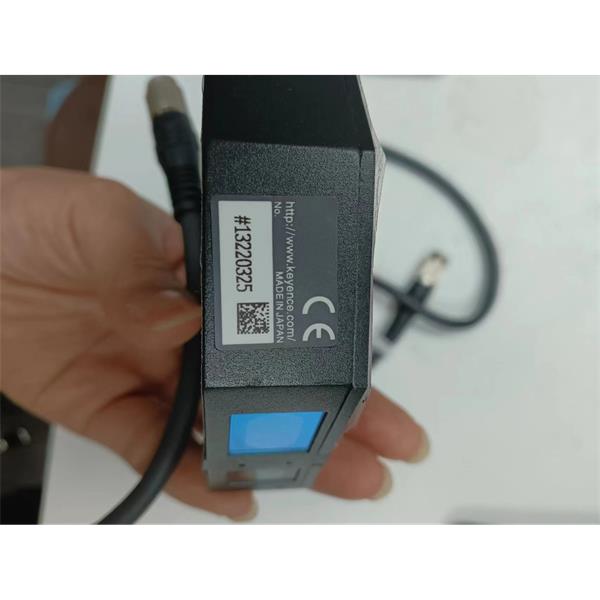 KEYENCE基恩士LK-G3000系列高速高精度CCD激光位移傳感器感測(cè)頭LK-G400