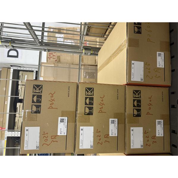 日本MITUTOYO三豐防水數顯卡尺500-703-20